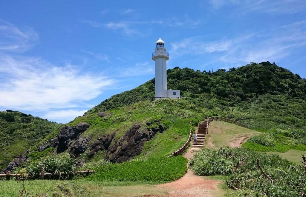 御神埼灯台2