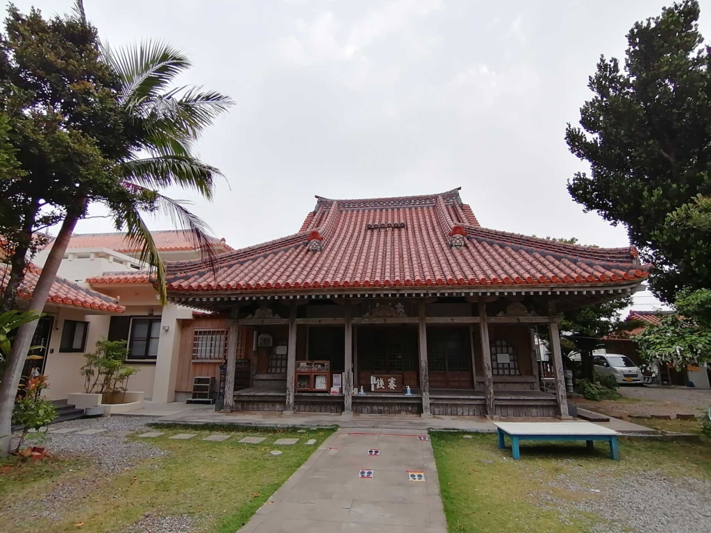 石垣島桃林寺