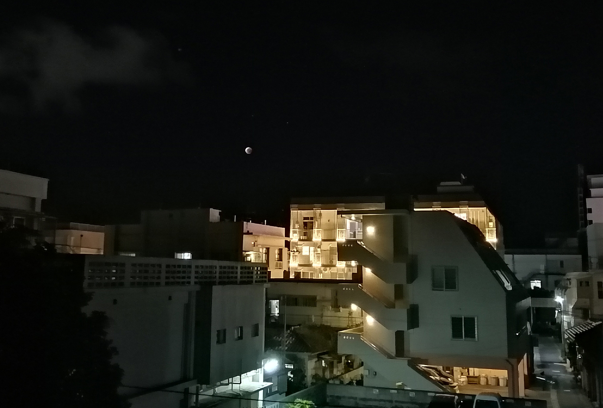 皆既月食