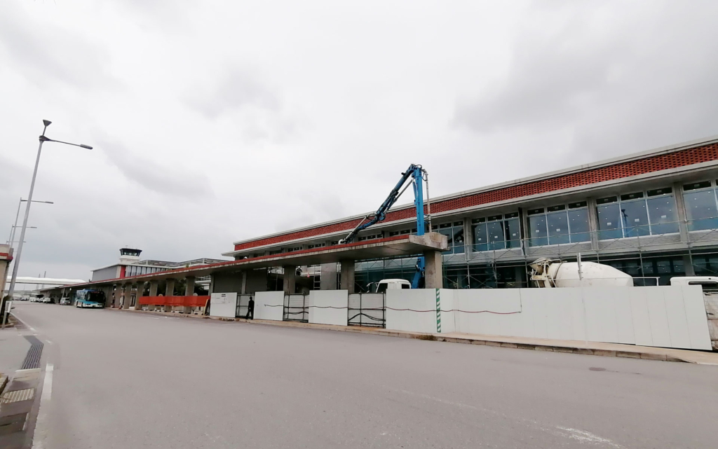 石垣空港国際線ターミナル建設中