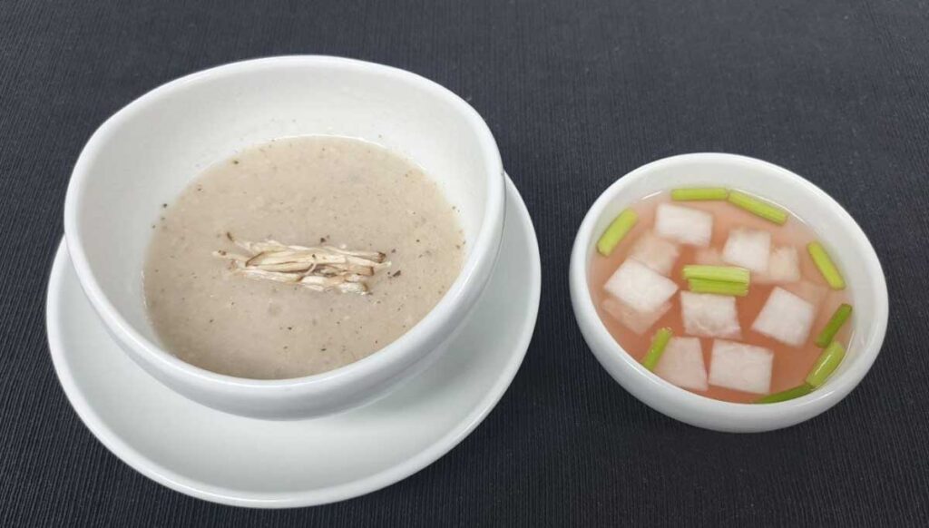 江原道襄陽郡が産地の韓国産松茸粥とスープ