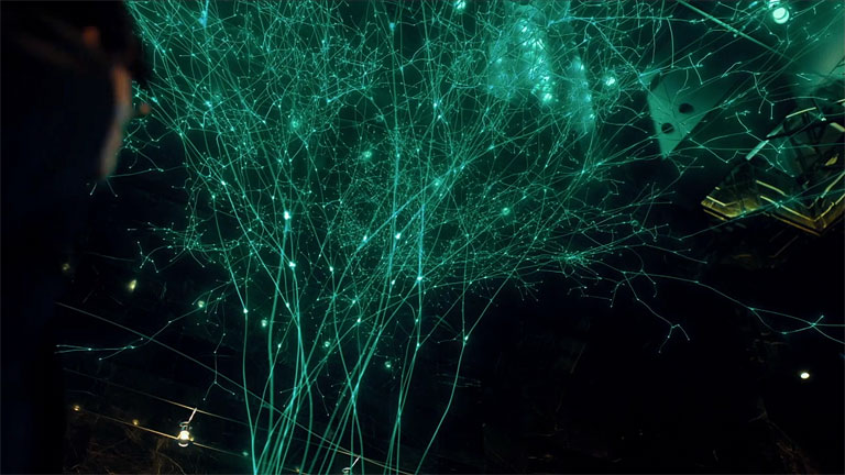 兆がオフィスで見上げた「デシジョンツリー(決定木)」