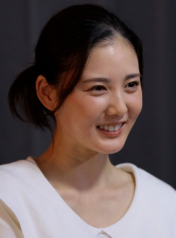 淳一の彼女・今井博美役を演じている北香那さん